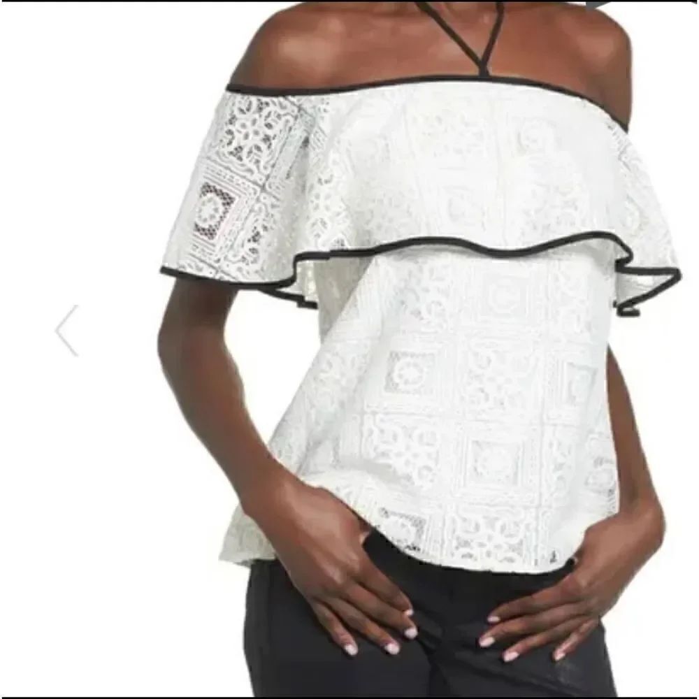 Wayf Lace Top  